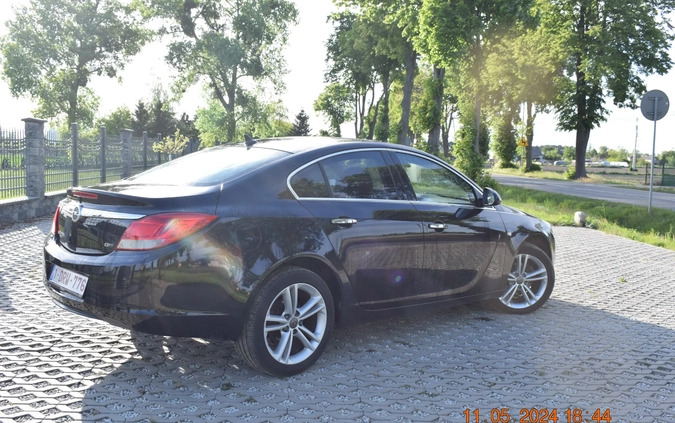 Opel Insignia cena 19999 przebieg: 240000, rok produkcji 2009 z Płock małe 106